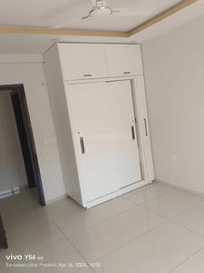 Bedroom Image of 2243 Sq.ft 4 BHK Apartment / Flat for rent in Rishita Manhattan, Gomti Nagar Extension Lucknow for Rs. 50000