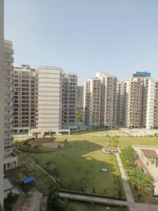 Image of 1710 Sq.ft 3 BHK Apartment / Flat for rent in Pareena Express Heights, Sector 99, Gurgaon for Rs. 45000