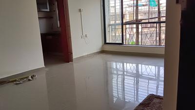 Living Room Image of 550 Sq.ft 1 BHK Apartment / Flat for rent in Evershine Millennium Paradise, Kandivali East Mumbai for Rs. 33000