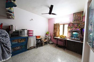 Bedroom Image of 450 Sq.ft 2 BHK Apartment / Flat for sale in Naranpura Ahmedabad for Rs. 4500000