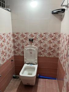 Bathroom Image of 1000 Sq.ft 3 BHK Independent House for rent in Masipirhi Hazaribagh for Rs. 7500
