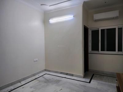 Bedroom Image of 1500 Sq.ft 2 BHK Apartment / Flat for rent in DDA Sector C Pocket 6, Vasant Kunj New Delhi for Rs. 65000