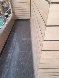Balcony Image of 900 Sq.ft 2 BHK Builder Floor for rent in Preet Vihar New Delhi for Rs. 25000