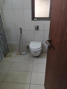 Bathroom Image of 2150 Sq.ft 4 BHK Apartment / Flat for sale in Skyi Songbirds , Bhugaon Pune for Rs. 17000000