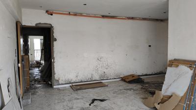 Living Room Image of 1300 Sq.ft 3 BHK Apartment / Flat for sale in Kamla Borivli Rajesh, Borivali West Mumbai for Rs. 44000000