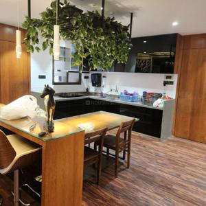 4 BHK Flat