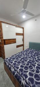 Bedroom Image of 800 Sq.ft 1 BHK Builder Floor for rent in Mahalakshmi Nagar Indore for Rs. 18000