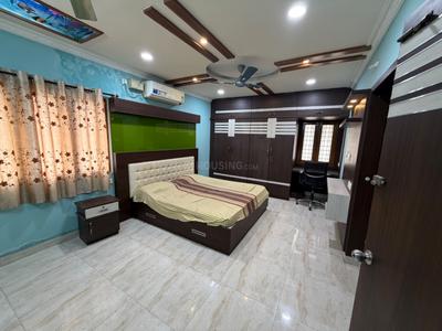 Bedroom Image of 2300 Sq.ft 2 BHK Builder Floor for rent in Kothapet Hyderabad for Rs. 30000