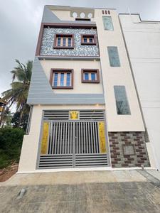5 BHK Independent House