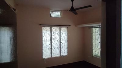Bedroom Image of 900 Sq.ft 1 BHK Builder Floor for rent in Rajajinagar Bengaluru for Rs. 15000