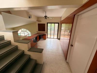 Hall Image of 4600 Sq.ft 5 BHK Villa for rent in Aundh Pune for Rs. 300000