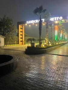 Image of 1150 Sq.ft 3 BHK Apartment / Flat for sale in Landcraft Metrohomes Phase 3, Muradnagar, Ghaziabad for Rs. 6320000