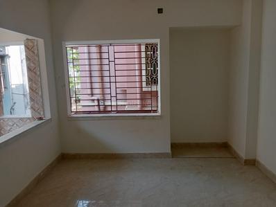 Bedroom Image of 900 Sq.ft 2 BHK Builder Floor for sale in Baranagar Kolkata for Rs. 4600000