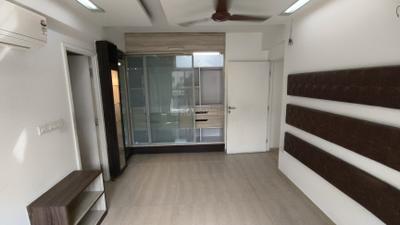 Bedroom Image of 999 Sq.ft 2 BHK Apartment / Flat for rent in Hiranandani Astra, Thane West Thane for Rs. 50000