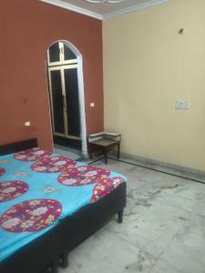 Bedroom Image of 3000 Sq.ft 3 BHK Builder Floor for rent in Sector 21 Gurgaon for Rs. 47000