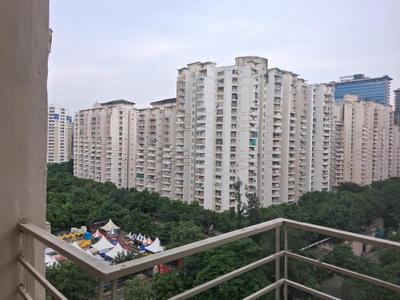 Bedroom One Image of 924 Sq.ft 2 BHK Apartment / Flat for sale in Paras Tierea, Sector 137 Noida for Rs. 8100000