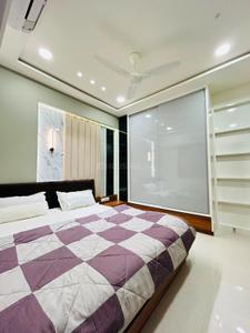 Bedroom Image of 2220 Sq.ft 3 BHK Apartment / Flat for sale in Iscon Ambli Road Ahmedabad for Rs. 24900000