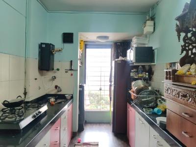 Kitchen Image of 600 Sq.ft 1 BHK Apartment / Flat for sale in Mulund East Mumbai for Rs. 11500000