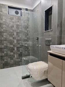 Common Bathroom Image of 900 Sq.ft 3 BHK Apartment / Flat for sale in Shyam Real Estate Shyam Home 4 by Shyam Real Estate, Dwarka Mor New Delhi for Rs. 9500000