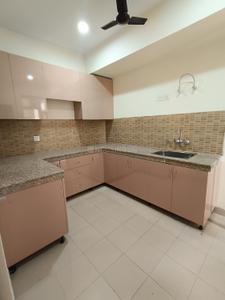 Kitchen Image of 1900 Sq.ft 3 BHK Apartment / Flat for rent in Orris Greenopolis, Sector 89 Gurgaon for Rs. 33000