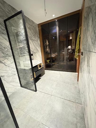 DLF Phase 1 Bedroom 1