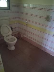 Bathroom Image of 1200 Sq.ft 2 BHK Builder Floor for rent in Thiruvanmiyur Chennai for Rs. 40000