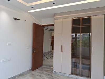 Bedroom Image of 1800 Sq.ft 3 BHK Builder Floor for sale in Paschim Vihar New Delhi for Rs. 38000000