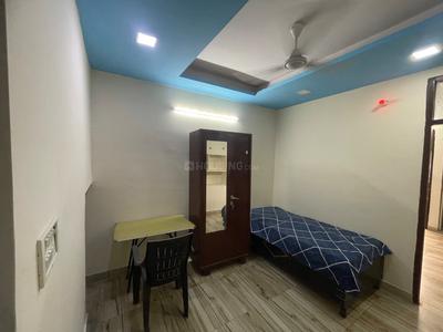 Bedroom Image of 650 Sq.ft 1 BHK Apartment / Flat for sale in Patel Nagar New Delhi for Rs. 4000000