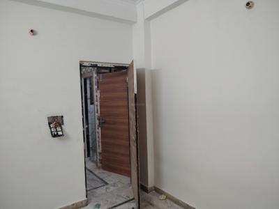 Bedroom Image of 1000 Sq.ft 2 BHK Apartment / Flat for sale in Julius Apartment, Shalimar Garden Ghaziabad for Rs. 5300000
