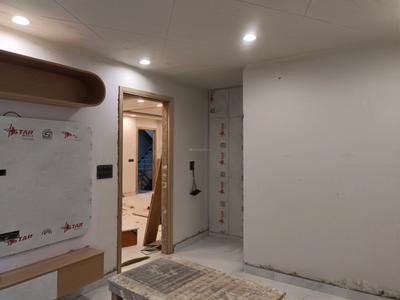 Bedroom Image of 1150 Sq.ft 4 BHK Apartment / Flat for sale in Sector 38 Rohini New Delhi for Rs. 11500000