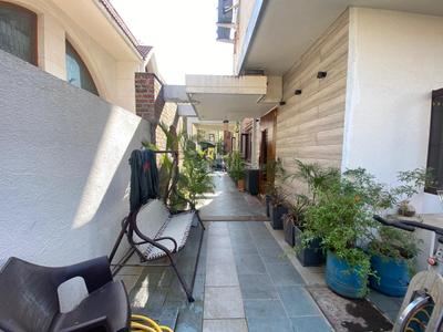 Balcony Image of 3500 Sq.ft 6 BHK Independent House for sale in Saiyed Vasna Vadodara for Rs. 35000000
