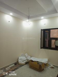 Bedroom Image of 450 Sq.ft 2 BHK Builder Floor for sale in Pitampura New Delhi for Rs. 5200000