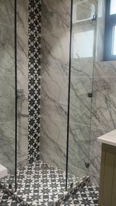 Image of 3006 Sq.ft 4 BHK Builder Floor for sale in Anand Vihar, New Delhi for Rs. 64000000