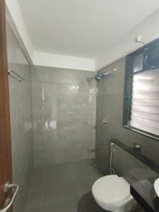 Bathroom Image of 1350 Sq.ft 3 BHK Apartment / Flat for rent in Pride Wellington, Charholi Budruk Pune for Rs. 32000
