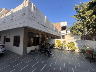 Image of 6000 Sq.ft 4 BHK Independent House for sale in Sector 12, Gurgaon for Rs. 100000000