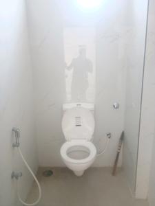 Common Bathroom Image of 1737 Sq.ft 3 BHK Apartment / Flat for sale in SVNR The Breeze by SVNR Constructions, Bandlaguda Jagir Hyderabad for Rs. 14500005