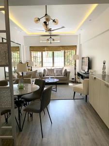 Hall Image of 1150 Sq.ft 2 BHK Apartment / Flat for sale in Land Breeze, Bandra West Mumbai for Rs. 42500000