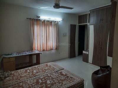 Bedroom Image of 1200 Sq.ft 2 BHK Apartment / Flat for rent in Navrangpura Ahmedabad for Rs. 25000