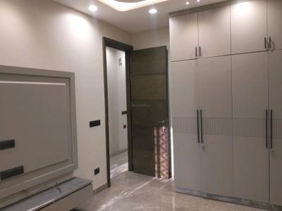 Bedroom Image of 1350 Sq.ft 3 BHK Builder Floor for sale in Paschim Vihar New Delhi for Rs. 28000000