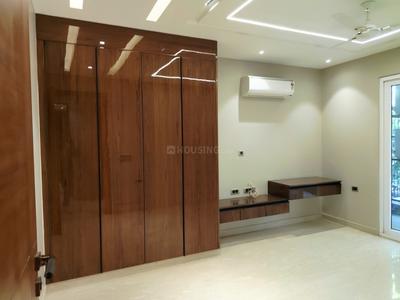 Bedroom Image of 1980 Sq.ft 3 BHK Builder Floor for sale in Safdarjung Enclave New Delhi for Rs. 65000000