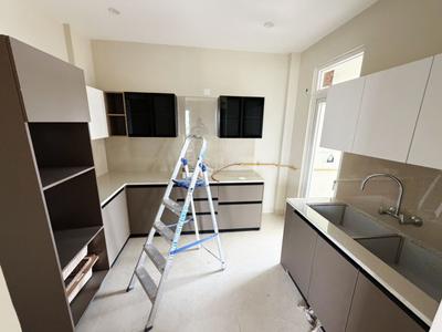 Kitchen Image of 1705 Sq.ft 3 BHK Apartment / Flat for rent in Skyline Elevate, Utrathiya Zirakpur for Rs. 34000