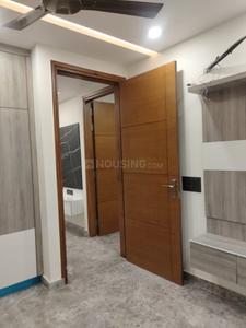 Bedroom Image of 1125 Sq.ft 3 BHK Builder Floor for rent in Vikaspuri New Delhi for Rs. 50000