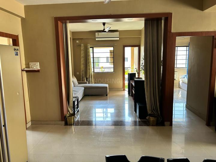 4 BHK 1750 Sqft Flat for sale at Chinar Park, Kolkata Property ID