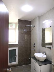 Common Bathroom Image of 1700 Sq.ft 3 BHK Apartment / Flat for sale in Sector 18 Dwarka New Delhi for Rs. 31500000