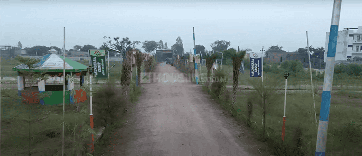 Sunhil Radha Rani Vatika Main Image 1