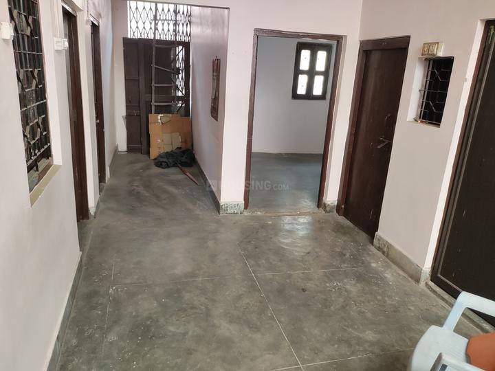 Hall Image of 1069 Sq.ft 3 BHK Builder Floor for rent in Laxmi Nagar New Delhi for Rs. 22500