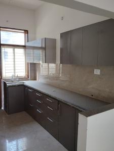 Kitchen Image of 1500 Sq.ft 3 BHK Independent House for rent in The Golden Town Phase 3, Karmeta Jabalpur for Rs. 20000