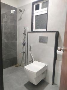 Common Bathroom Image of 1250 Sq.ft 3 BHK Apartment / Flat for sale in Nicco Residency, Andheri East Mumbai for Rs. 25500000