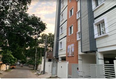2 BHK Flat
