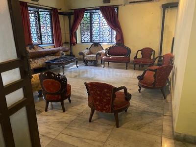 Living Room Image of 5000 Sq.ft 5 BHK Independent House for sale in Picnic Garden Kolkata for Rs. 50000000